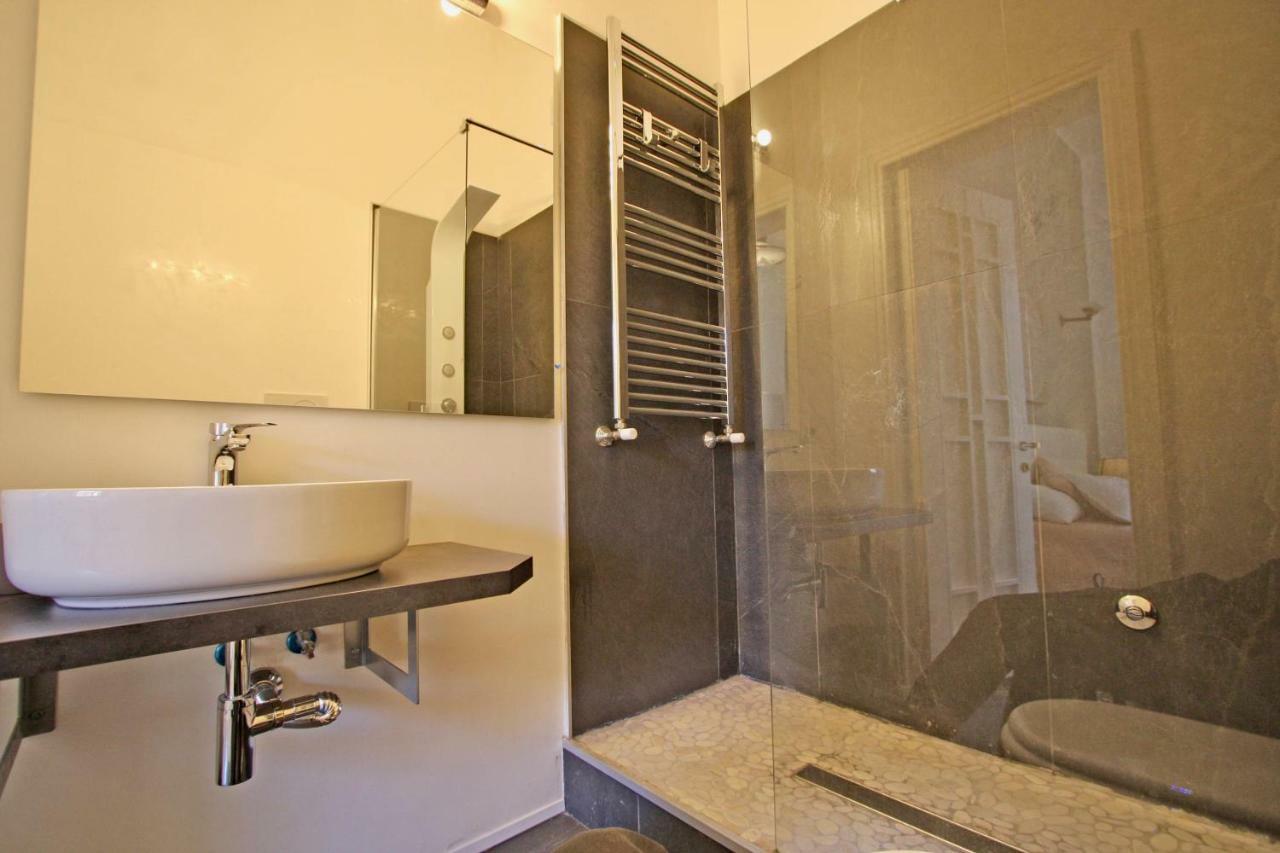 Monti Luxury Hotel Рим Екстериор снимка