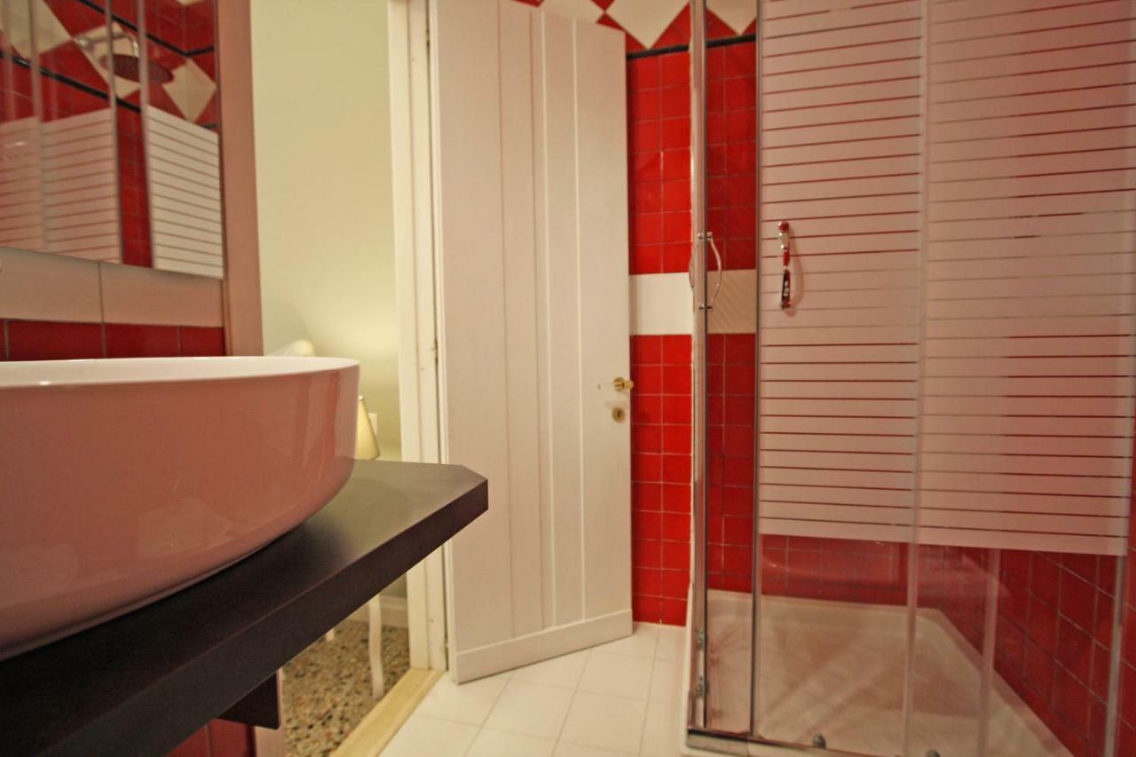 Monti Luxury Hotel Рим Екстериор снимка