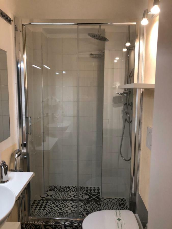 Monti Luxury Hotel Рим Екстериор снимка