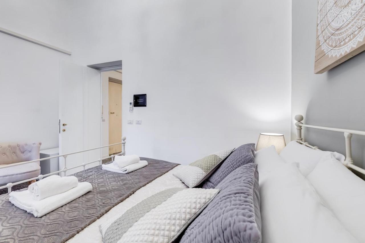 Monti Luxury Hotel Рим Екстериор снимка